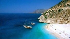 Едем загорать: самые красивые пляжи Турции